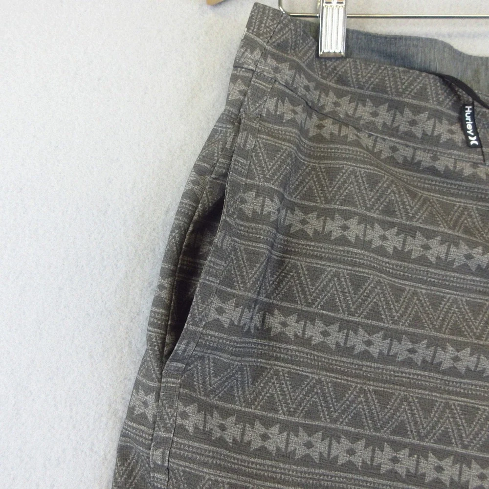 Hurley‎ Board Shorts Mens 33 Grey Phantom Aztec Geometric Stretch Surf Swim